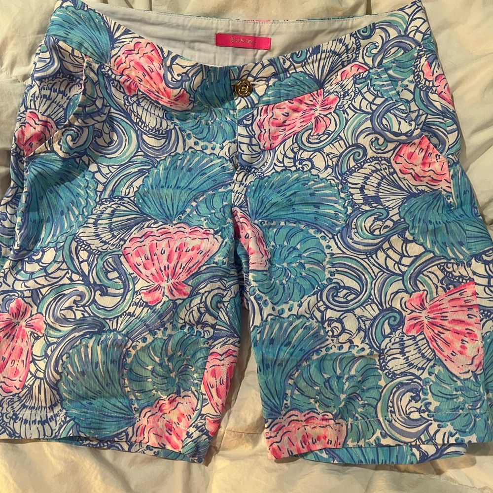 Lilly Pulitzer Blue and Pink Patterned Women's Shorts